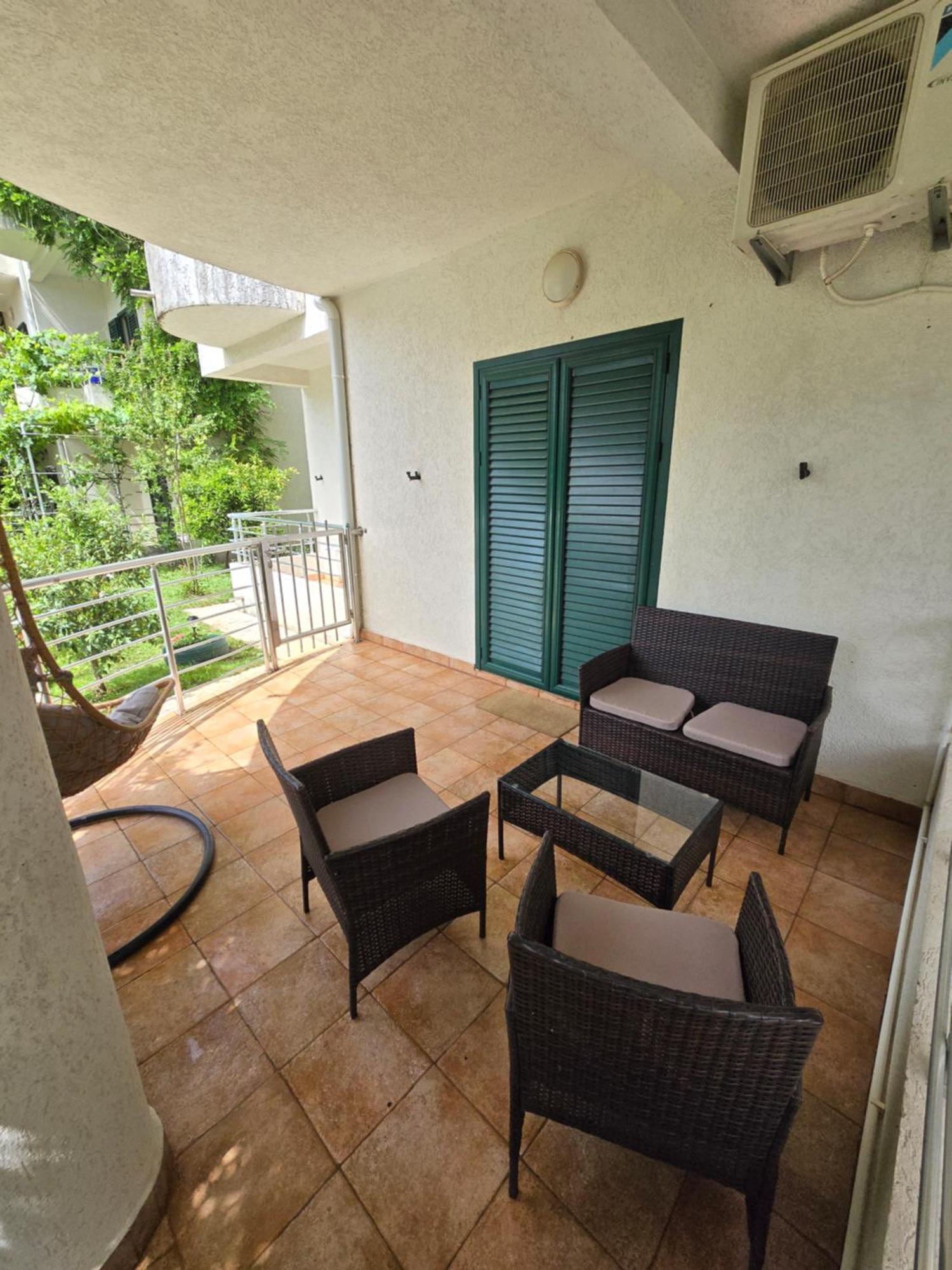 Garden Apartment Risan