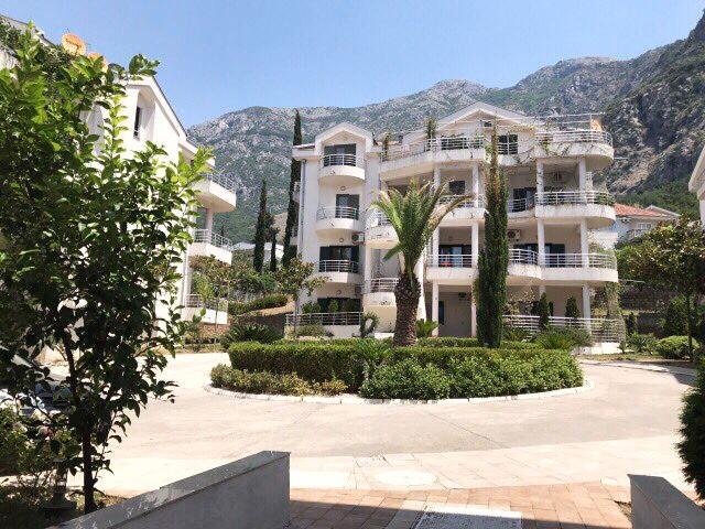 Apartment Garden Risan
